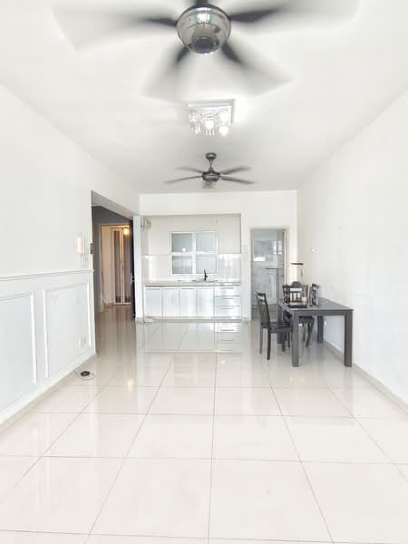 Condominium for Sale at The Zest @ Kinrara 9 - YEN KEE LIONG - Living Room - PropertyGuru.com.my