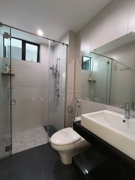 Pangsapuri untuk Disewa di Impiana - Kai Siong - Bathroom - PropertyGuru.com.my