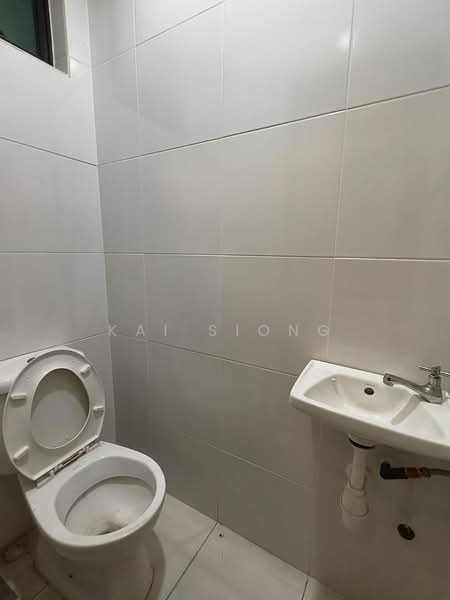 Pangsapuri untuk Disewa di Impiana - Kai Siong - Bathroom - PropertyGuru.com.my