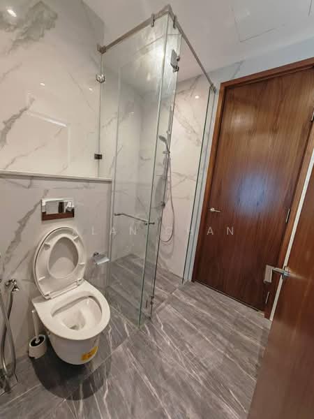 Servis Apartment untuk Disewa di Core Residence @ TRX - Alan Chan - Bathroom - PropertyGuru.com.my