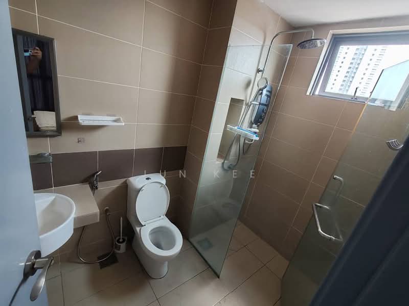 Servis Apartment untuk Disewa di Amerin Residence - Jun Kee - Bathroom - PropertyGuru.com.my
