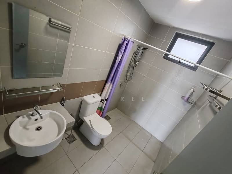 Servis Apartment untuk Disewa di Amerin Residence - Jun Kee - Bathroom - PropertyGuru.com.my