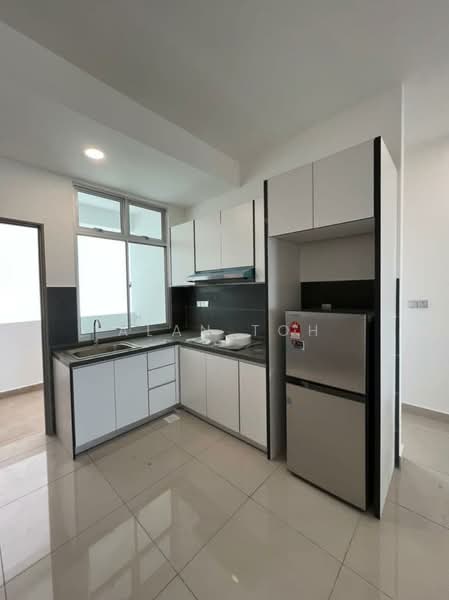 Service Residence for Rent at SKS Habitat - Alan Toh - Kitchen - PropertyGuru.com.my