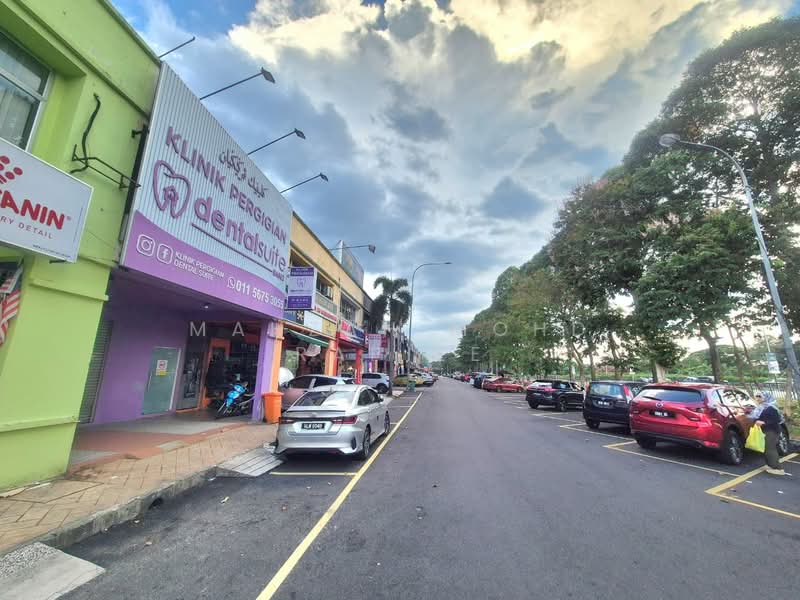 For Sale - Seksyen 4