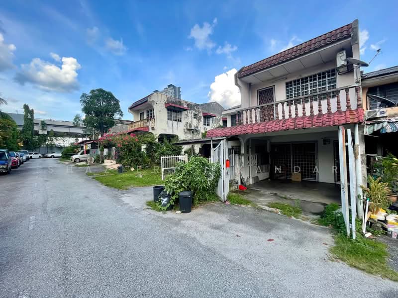 2-storey Terraced House for Sale in Pandan Jaya (Ampang) - Shaziery Iskandar - Exterior - PropertyGuru.com.my