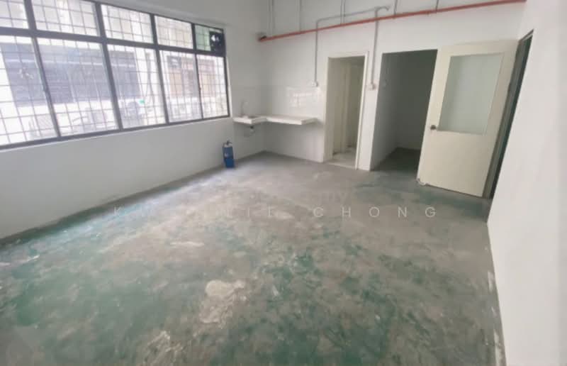 Shop / Office for Sale in Seri Kembangan (Selangor) - Kweenie Chong - Interior - PropertyGuru.com.my
