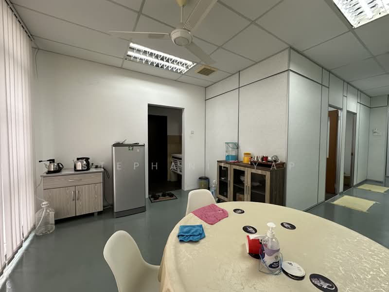 Shop for Rent in Kota Bayuemas (Klang) - Stephanie Yap - Interior - PropertyGuru.com.my