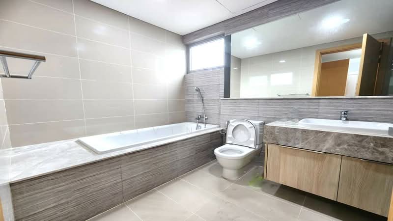 Servis Apartment untuk Disewa di Southern Marina Residences - Kelvin Chee - Bathroom - PropertyGuru.com.my