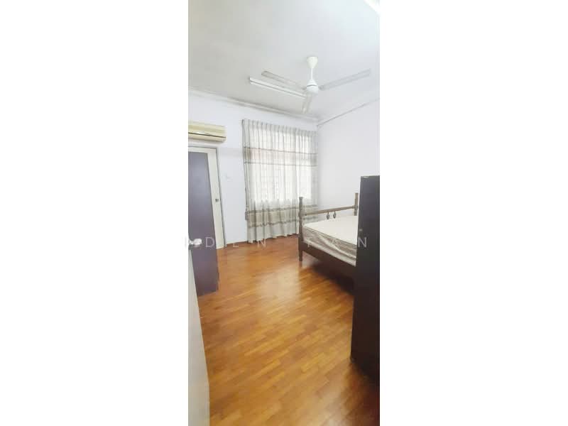 Rumah Teres 2 Tingkat untuk Dijual di Taman Perling (Perling) - Iden Tan - Bedroom - PropertyGuru.com.my