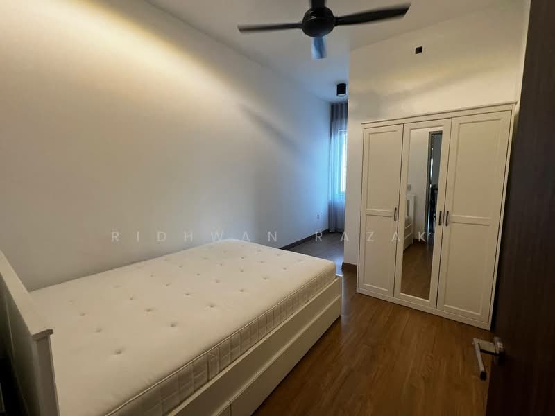 Rumah Teres untuk Dijual di Elmina (Shah Alam) - Ridhwan Razak - Bedroom - PropertyGuru.com.my
