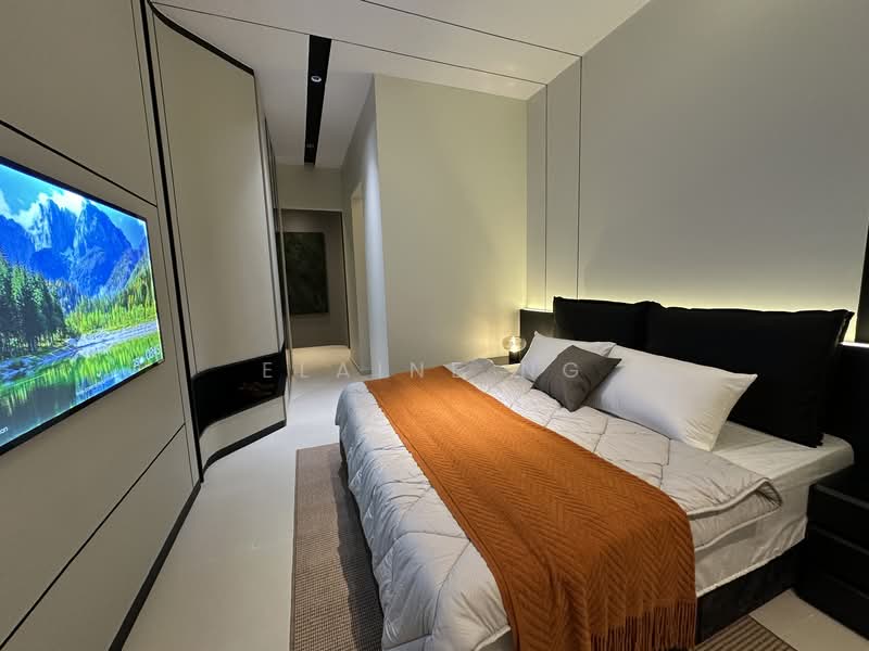 Service Residence for Sale at Summer Suites - Residensi Bukit Meldrum - Elaine Ng - Bedroom - PropertyGuru.com.my