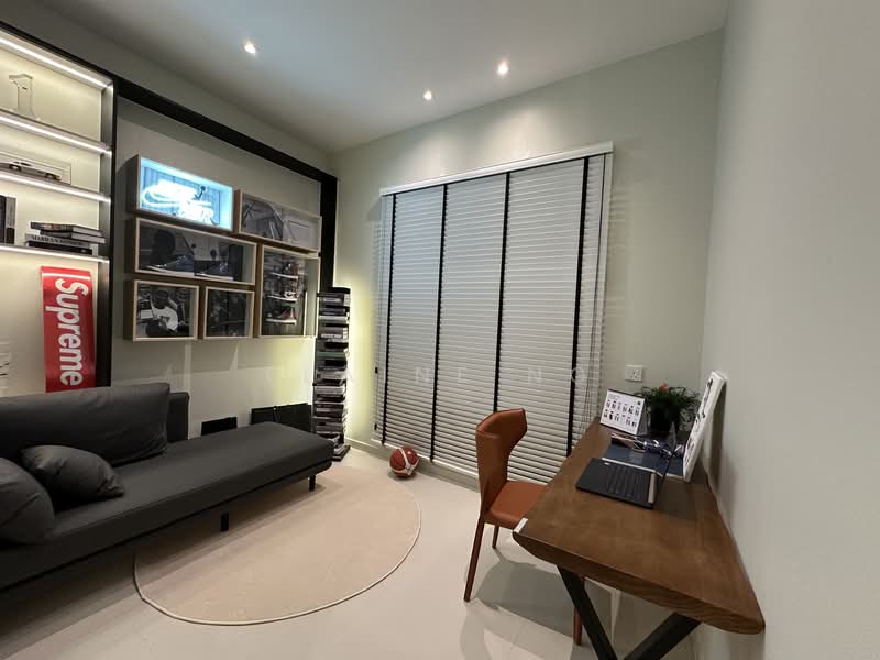 Service Residence for Sale at Summer Suites - Residensi Bukit Meldrum - Elaine Ng - Study - PropertyGuru.com.my