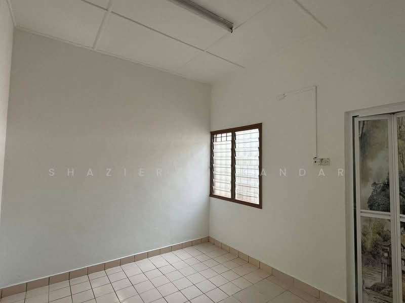 Rumah Teres 1 Tingkat untuk Dijual di Taman Kajang Utama (Kajang) - Shaziery Iskandar - PropertyGuru.com.my