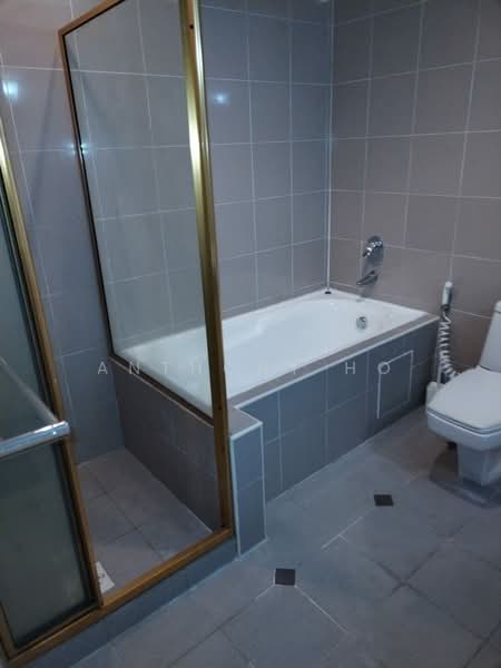 Kondominium untuk Disewa di Seri Raja Chulan - Anthony Ho - Bathroom - PropertyGuru.com.my