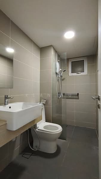 Servis Apartment untuk Disewa di Sentul Point - Kean Yu - Bathroom - PropertyGuru.com.my