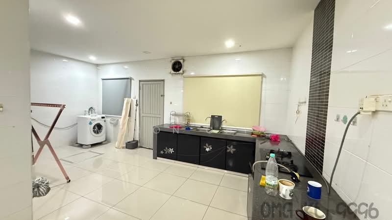 Rumah Teres 2 Tingkat untuk Dijual di Taman Bayu Perdana (Klang) - Mason Chiah - Kitchen - PropertyGuru.com.my