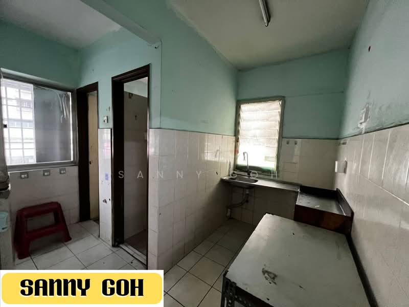 Apartment for Rent at Desa Indah Block 86 - Sanny Goh - Kitchen - PropertyGuru.com.my