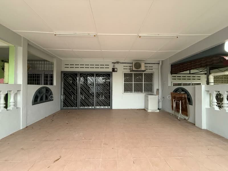 Terraced House for Rent in Taman Layang Layang (Seremban) - Chin Mei Ling - Exterior - PropertyGuru.com.my