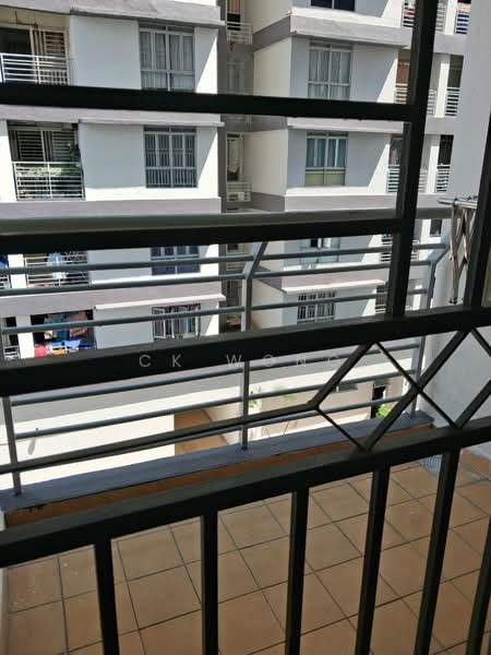 Kondominium untuk Dijual di Warisan City View - CK Wong - Balcony - PropertyGuru.com.my