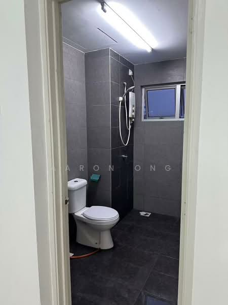 Service Residence for Sale at Maxim Citylights - Aaron Ong - Bathroom - PropertyGuru.com.my