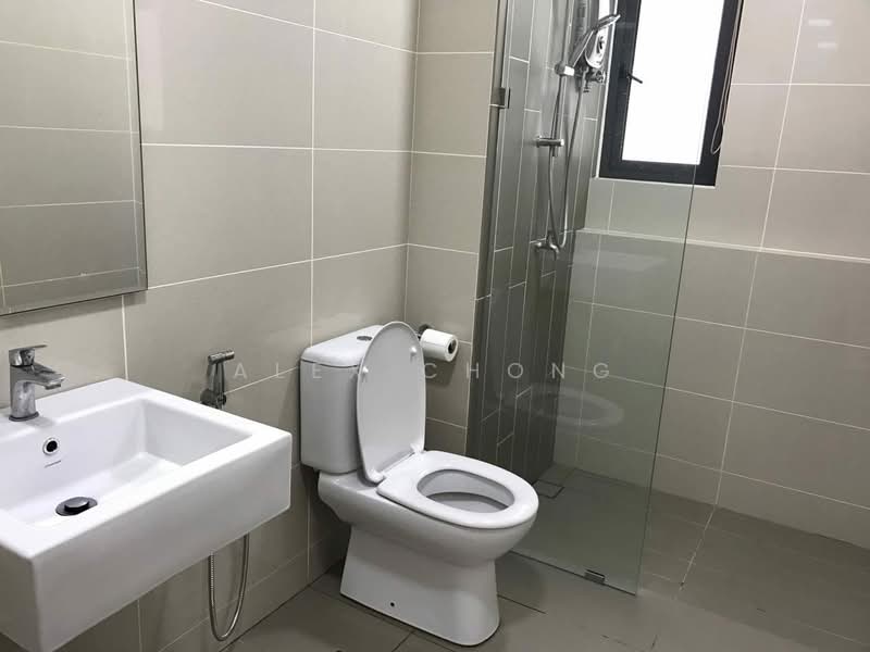 Kondominium untuk Disewa di Urbana Residences - Alex Chong - Bathroom - PropertyGuru.com.my