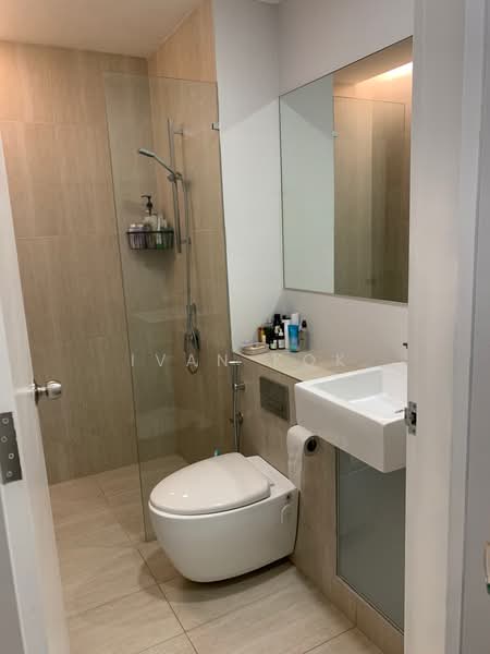 Kediaman Servis untuk Dijual di Lumi Tropicana Serviced Residence - Ivan Kok - Bathroom - PropertyGuru.com.my