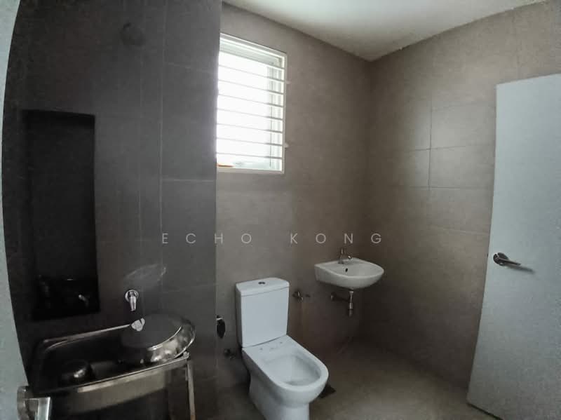 2-storey Terraced House for Sale in Rawang (Selangor) - Echo Kong - Bathroom - PropertyGuru.com.my