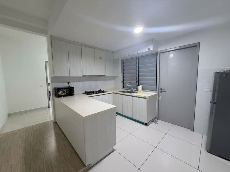 Servis Apartment untuk Disewa di Residences @ 1 Tebrau - Chloe Shum - Kitchen - PropertyGuru.com.my