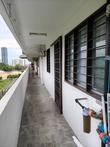 For Rent - Desa Indah Block 33