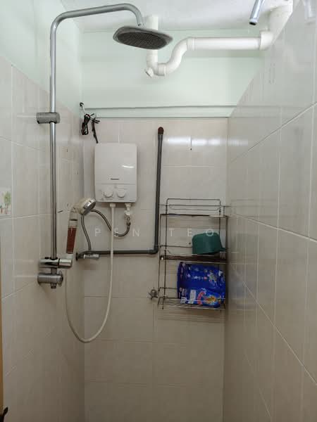 For Rent - Desa Indah Block 33