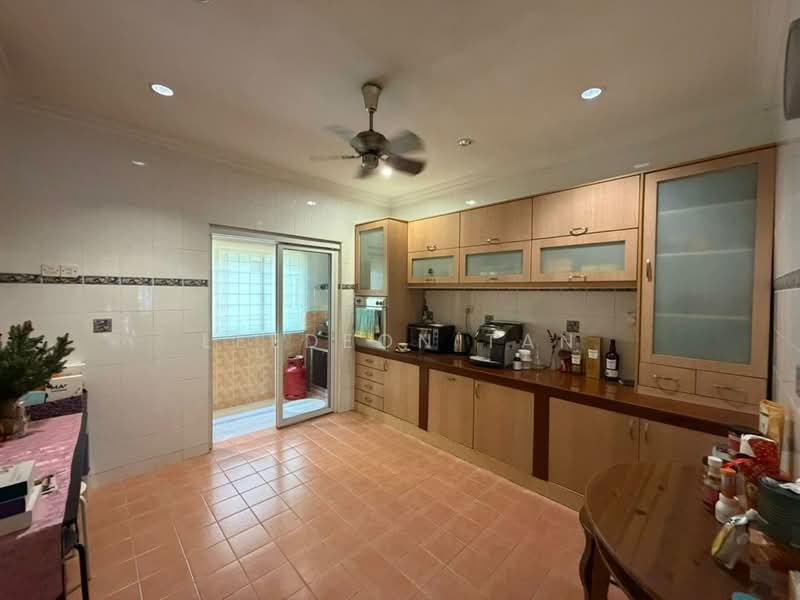 2-storey Terraced House for Sale in Kajang (Selangor) - Leedeon Tan - Kitchen - PropertyGuru.com.my