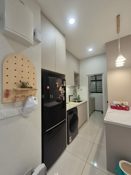 Kondominium untuk Disewa di Residensi Bintang - Benz Low - Kitchen - PropertyGuru.com.my
