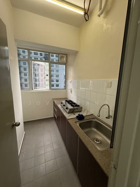 Kondominium untuk Disewa di The Golden Triangle Condominium - Jovin Pang - PropertyGuru.com.my
