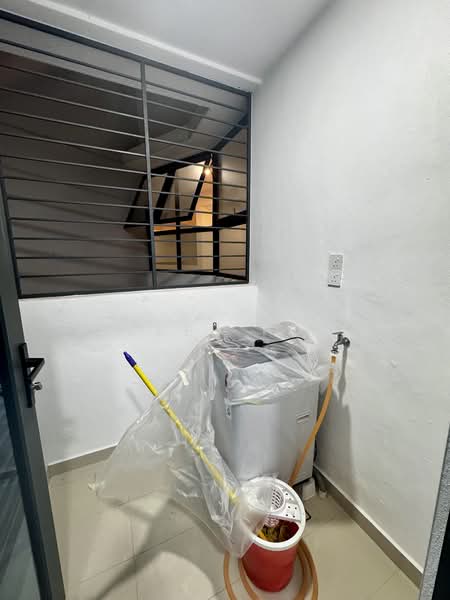 Kondominium untuk Disewa di Queens Residences Q2 @ Queens Waterfront - Alfred Poon - Interior - PropertyGuru.com.my