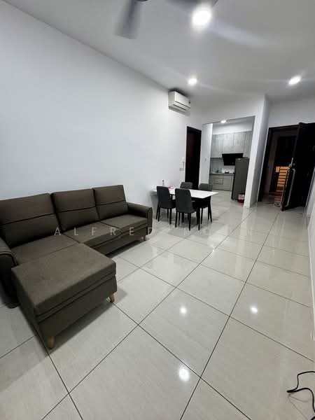 Kondominium untuk Disewa di Queens Residences Q2 @ Queens Waterfront - Alfred Poon - Living Room - PropertyGuru.com.my