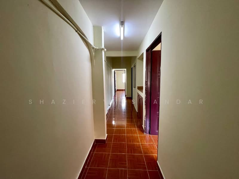 Rumah Teres 2 Tingkat untuk Dijual di Kajang (Selangor) - Shaziery Iskandar - Corridor - PropertyGuru.com.my