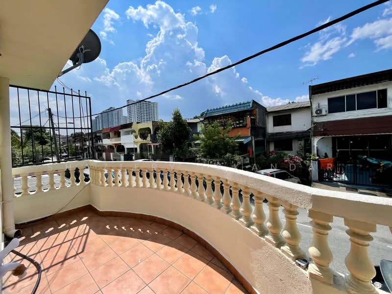 Rumah Teres 2 Tingkat untuk Dijual di Kajang (Selangor) - Shaziery Iskandar - Balcony - PropertyGuru.com.my