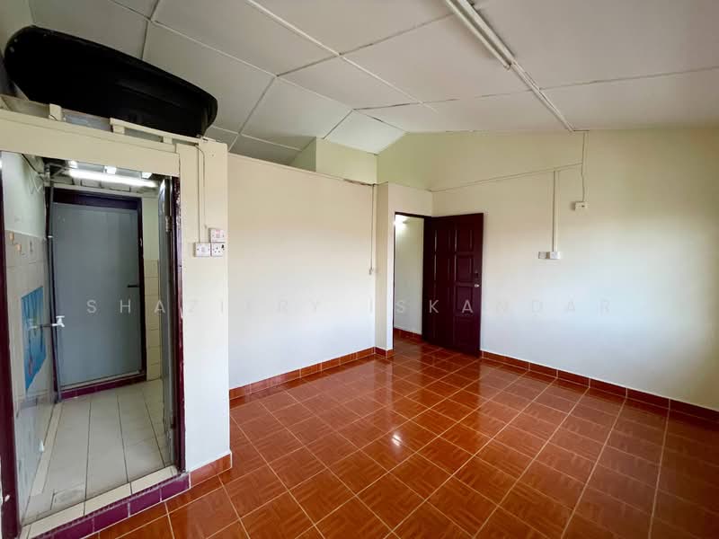 Rumah Teres 2 Tingkat untuk Dijual di Kajang (Selangor) - Shaziery Iskandar - PropertyGuru.com.my