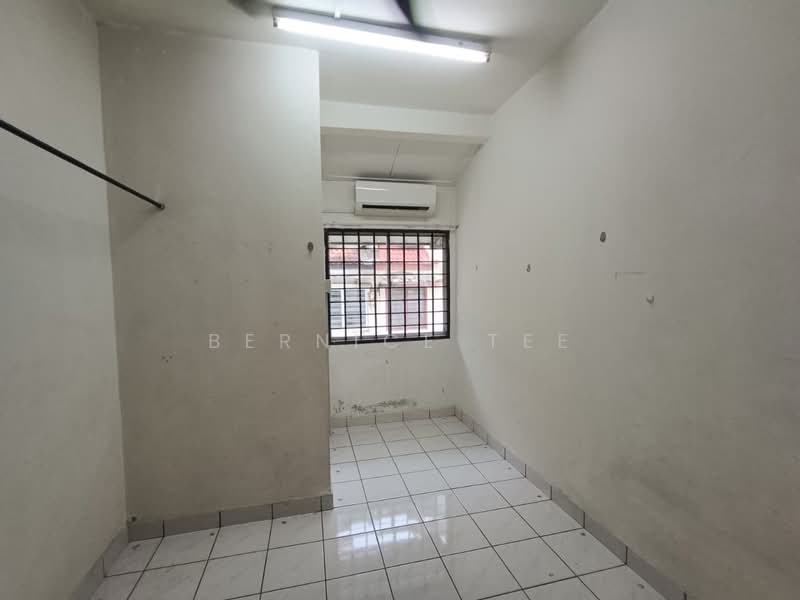 2-storey Terraced House for Sale in Bandar Baru Permas Jaya (Permas Jaya) - Bernice Tee - Interior - PropertyGuru.com.my