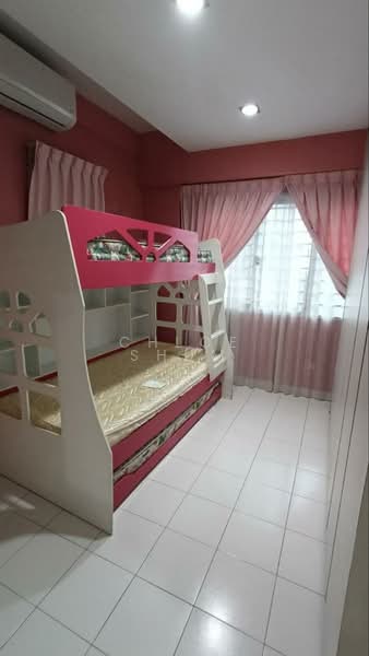 Pangsapuri untuk Disewa di Danga View Apartment - Chloe Shum - Bedroom - PropertyGuru.com.my
