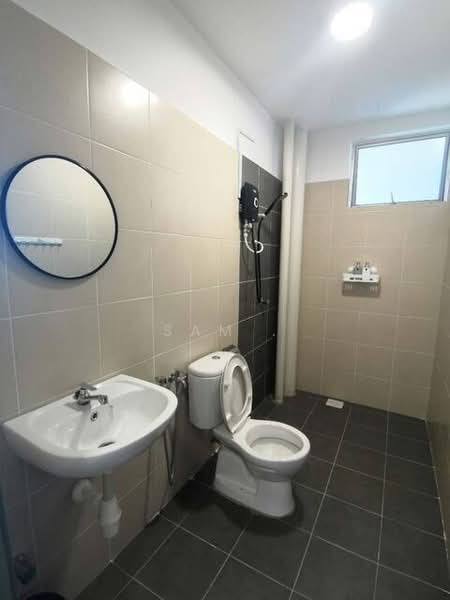 Condominium for Rent at Meru Heights Residences @ Scientex Meru - Sam . - Bathroom - PropertyGuru.com.my