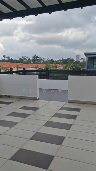 2.5-storey Terraced House for Sale in Taman Sutera Utama (Skudai) - SH Wong - Balcony - PropertyGuru.com.my