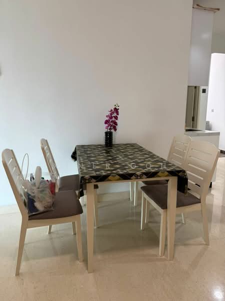 Servis Apartment untuk Disewa di TriTower Residence @ Johor Bahru Sentral - Xiner Goh - Dining Room - PropertyGuru.com.my