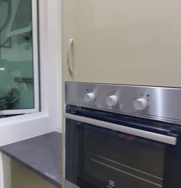 Condominium for Rent at Scenaria @ North Kiara Hills - Ron Yap - Kitchen - PropertyGuru.com.my