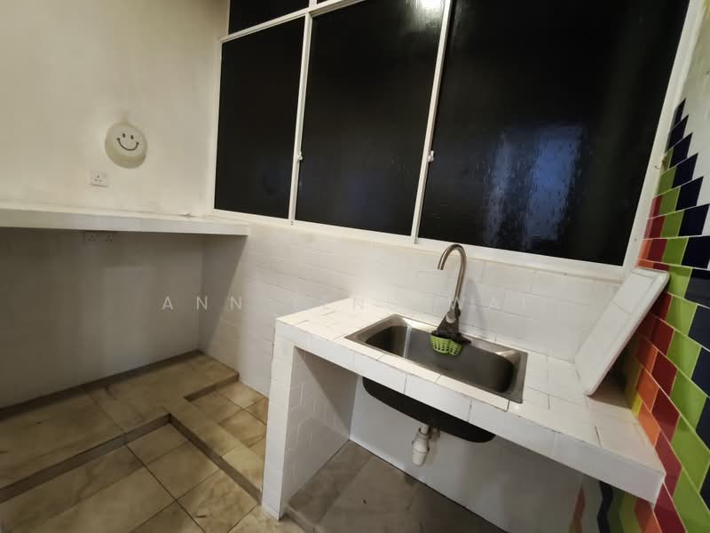 Service Residence for Sale at O'hako Residence - Wai Ann Teng - Kitchen - PropertyGuru.com.my