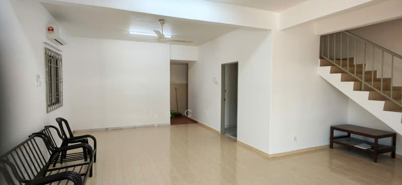 Rumah Teres 2 Tingkat untuk Dijual di Taman Bunga Raya Seksyen 3 (Bukit Baru) - Macy G - Living Room - PropertyGuru.com.my