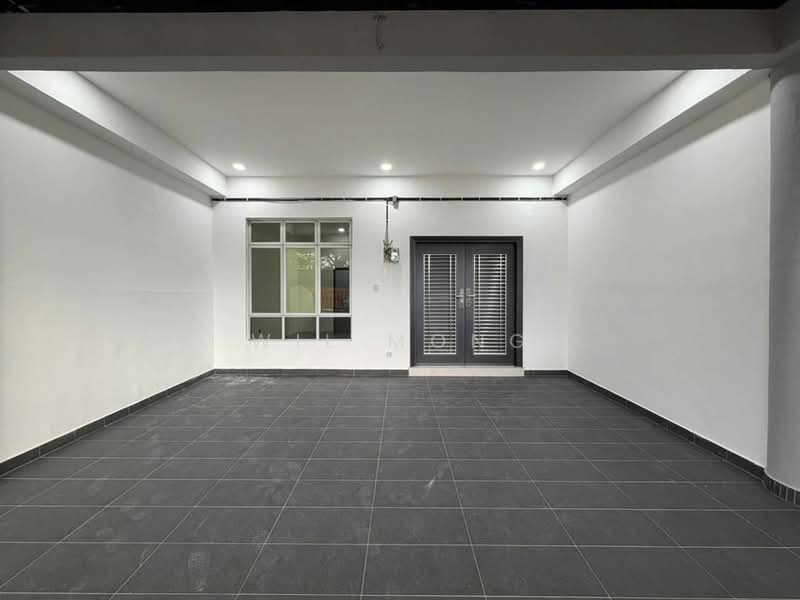1-storey Terraced House for Sale in Taman Bestari Indah (Ulu Tiram) - Wil Mong - Entrance - PropertyGuru.com.my