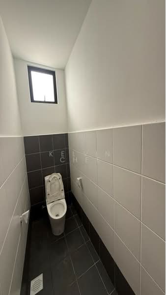 Kedai / Pejabat untuk Disewa di Masai (Johor) - Kelvin Chee - Bathroom - PropertyGuru.com.my