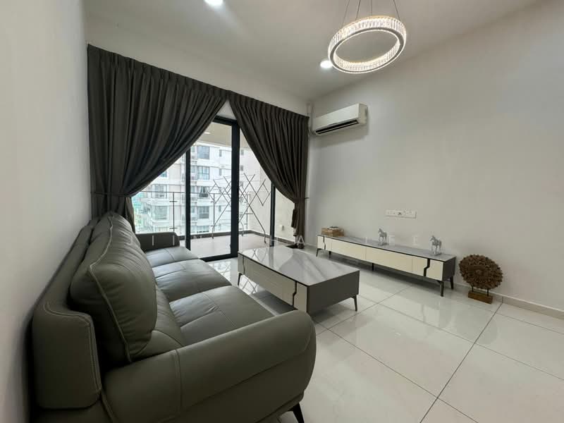 Kondominium untuk Dijual di Amberside @ Country Garden Danga Bay - Jiin Chai Lee - Living Room - PropertyGuru.com.my
