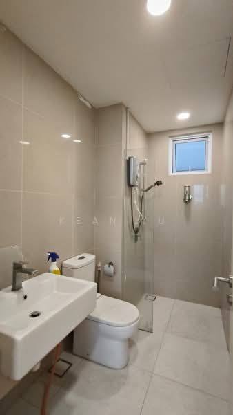 Servis Apartment untuk Disewa di Sentul Village - Kean Yu - Bathroom - PropertyGuru.com.my